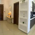 Spacious 3-bedroom Near Spinola By Gen X Appartement