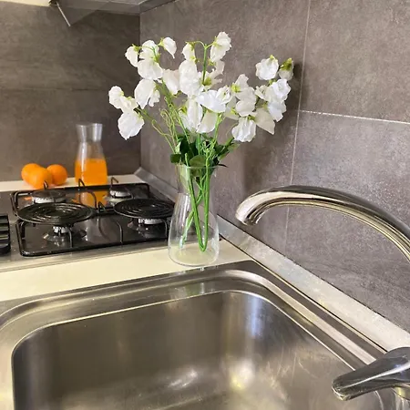 Spacious 3-bedroom Near Spinola By Gen X