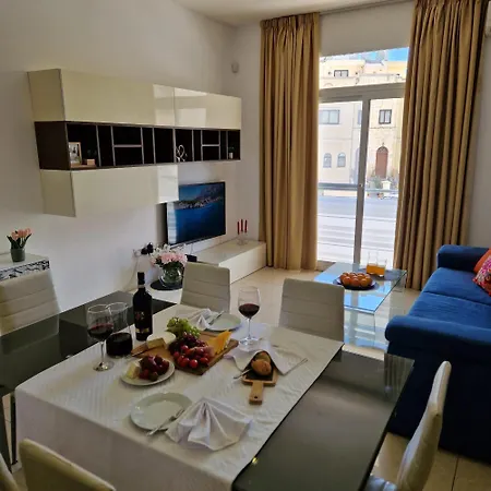 Spacious 3-bedroom Near Spinola By Gen X *