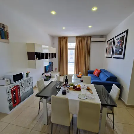 Spacious 3-bedroom Near Spinola By Gen X *
