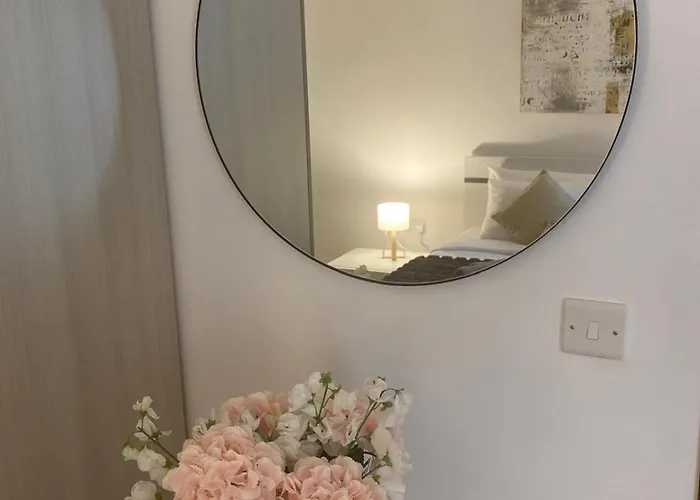 Spacious 3-bedroom Near Spinola By Gen X San Julián