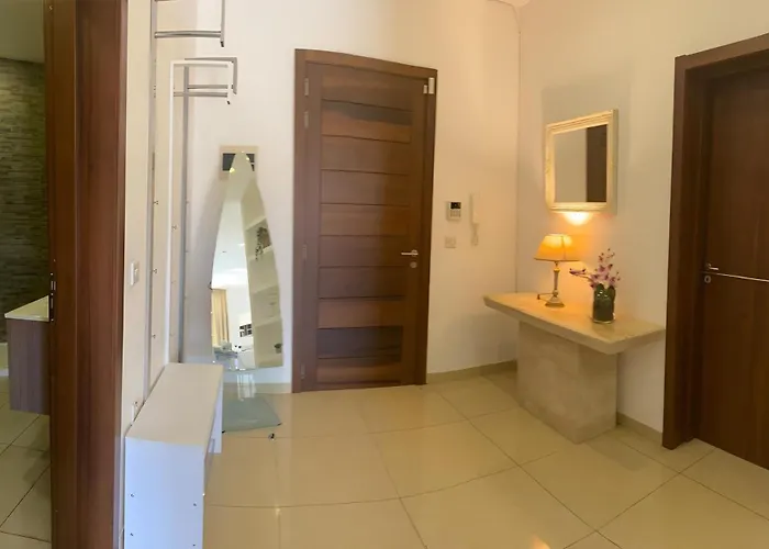 Apartamento Spacious 3-bedroom Near Spinola By Gen X San Julián