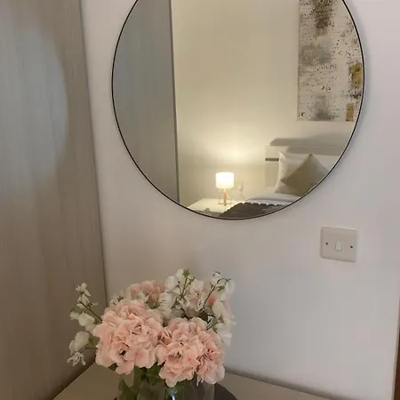 Spacious 3-bedroom Near Spinola By Gen X San Ġiljan